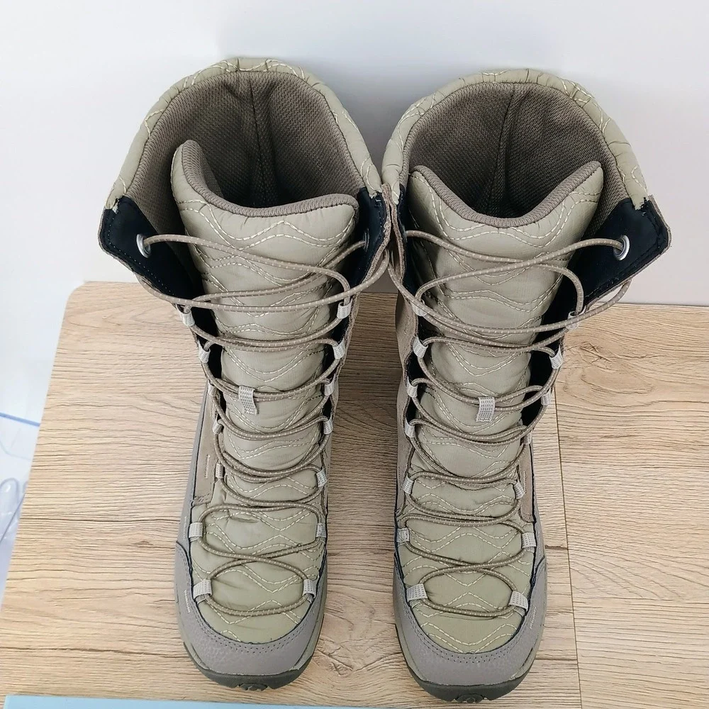 Merrell Boots Womens 9 Tall Beige Suede Insulated Waterproof Mid Calf Snow Shoes